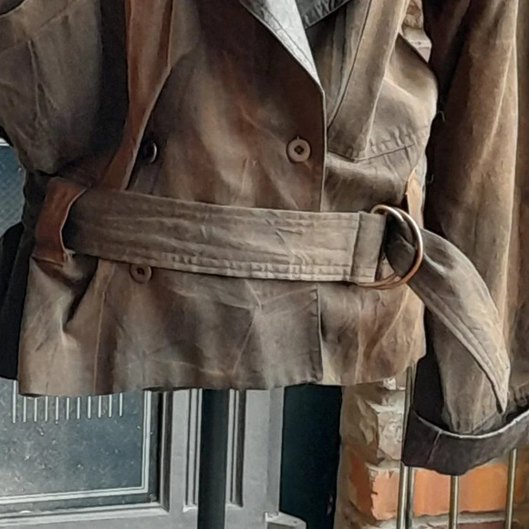 Vintage Metropole Faux Leather Motorcycle Jacket - Picture 4 of 9